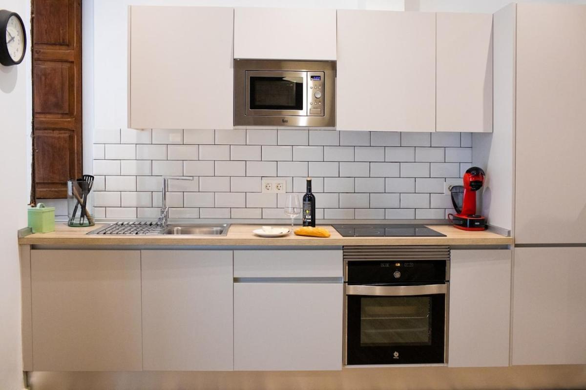 Florit Flats - Cozy Loft By The Central Market Valencia Luaran gambar